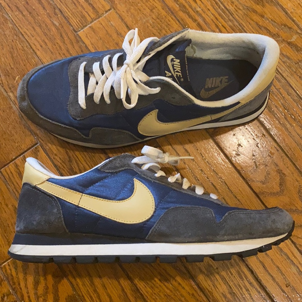 Nike Waffle Runner Sz 9